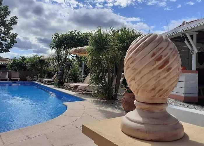 Nyaraló De L'hacienda 2 *